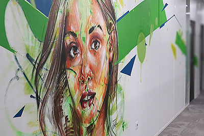 Portrait-Graffiti-Caf-Cergy-03-Thumbs